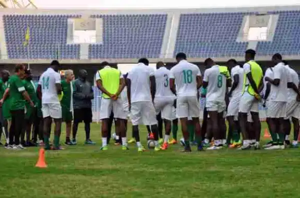 Super Eagles Get N50m Gift From Multimillionaire Mogul, Chief Adebutu